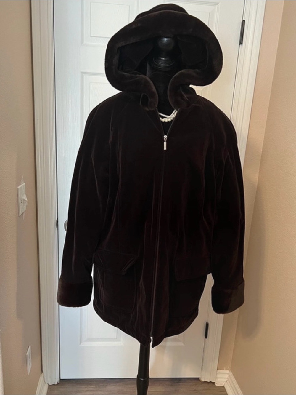 Fuzzy brown fall jacket hooded zip-up with faux fur